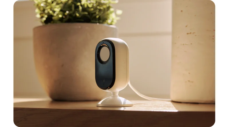 Arlo Essential Indoor 2K Camera.