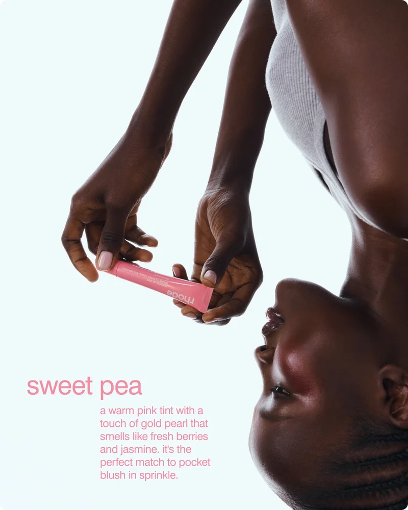 sweet pea: A warm pink tint with a touch of gold pearl that smells like fresh berries and jasmine. It's the perfect match to Pocket Blush in Sprinkle.