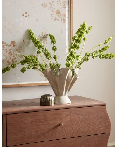 Darcia Vase-Ivory