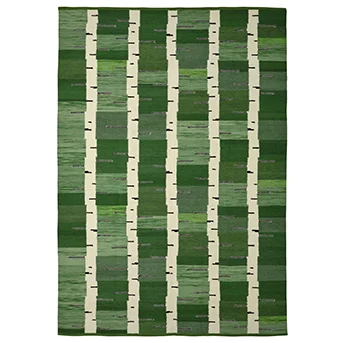 green rug