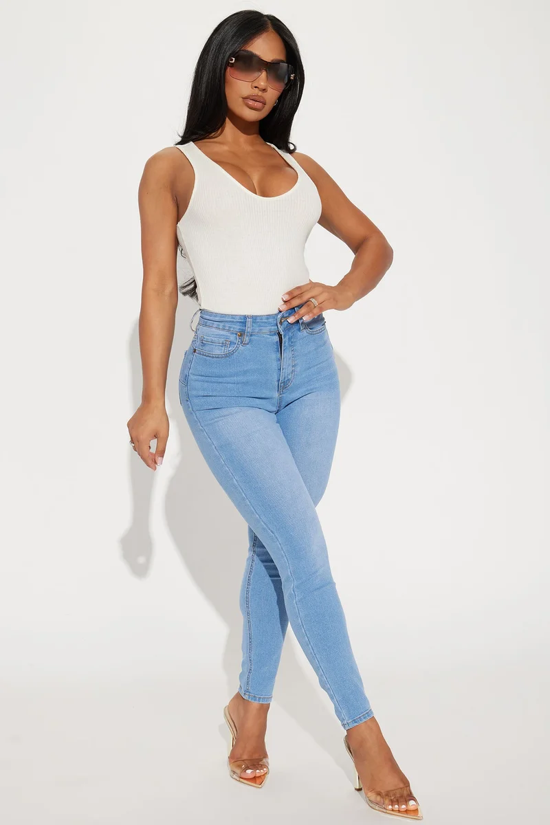 Image of Vibe Check Curvy Stretch Skinny Jeans - Light Wash