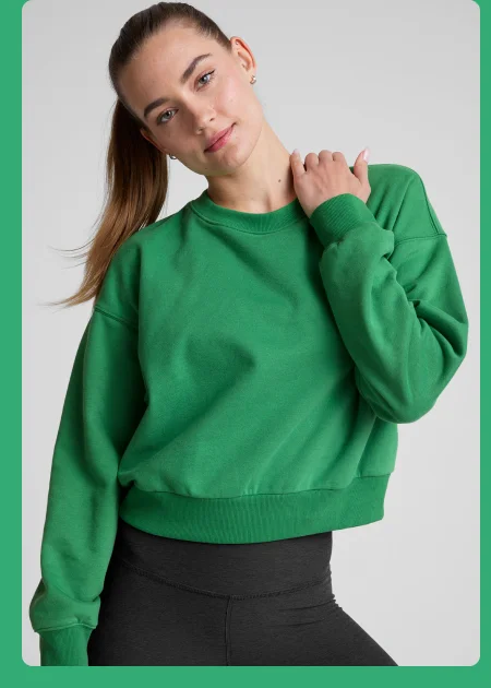 LuxeFleece Crewneck Sweatshirt in Home Court Green