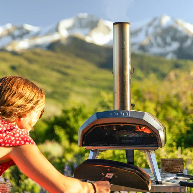 Karu 12 lets you cook anywhere, no gas tank required