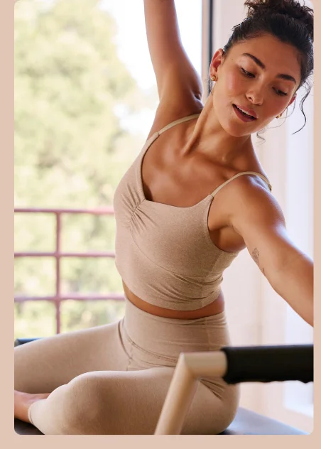 Spacedye Raise The Barre Shirred Cropped Tank in Sand Swept Heather