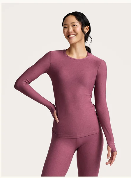 Featherweight Classic Crew Pullover in Smooth Mauve Heather