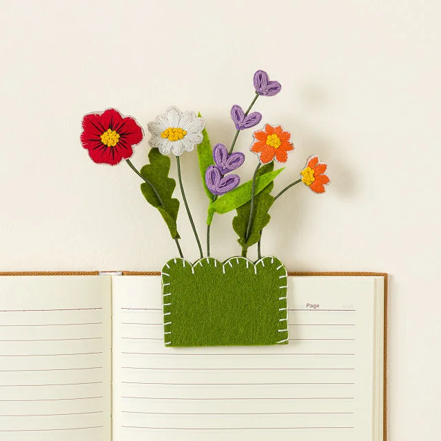 Blooming Book Magenetic Bookmark