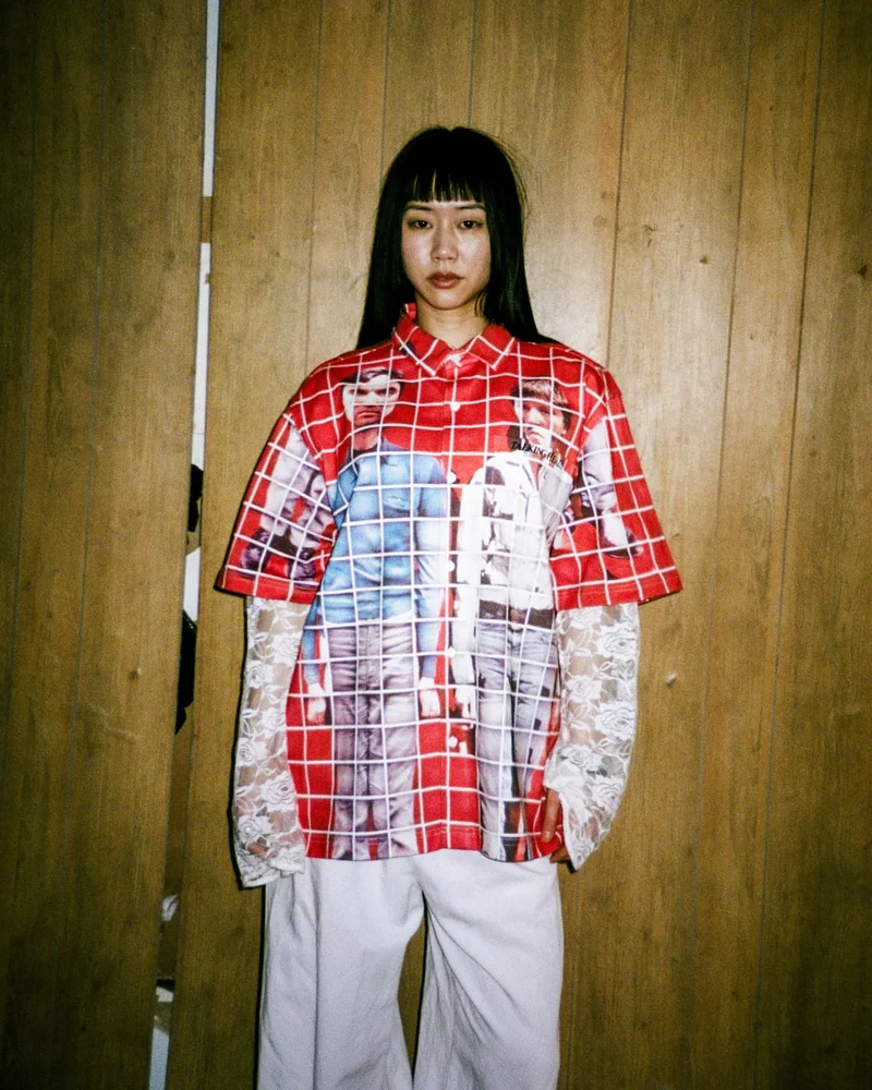 FOOD BUTTON UP