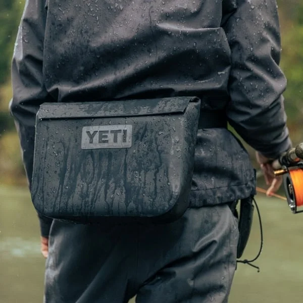 Shop SideKick Dry® 6L Gear Case