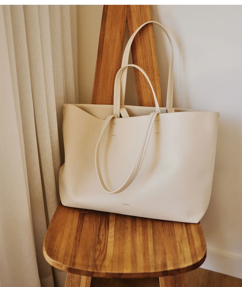 Classic Easy Tote Ecru