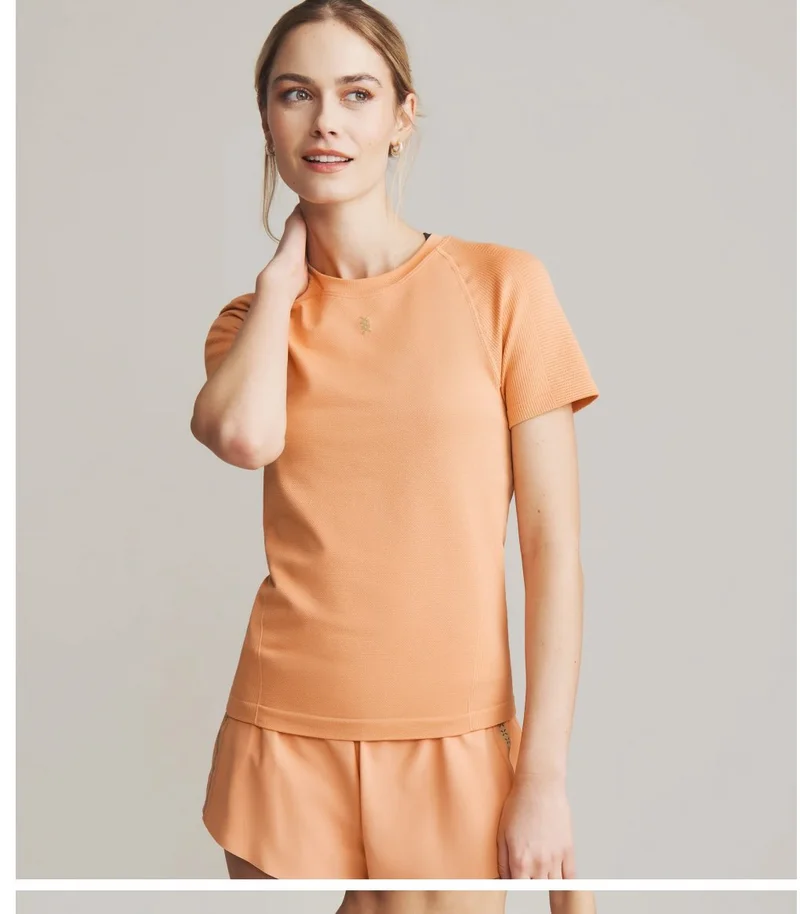 Breakaway Seamless Tee