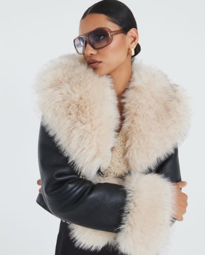 Coats & Jackets