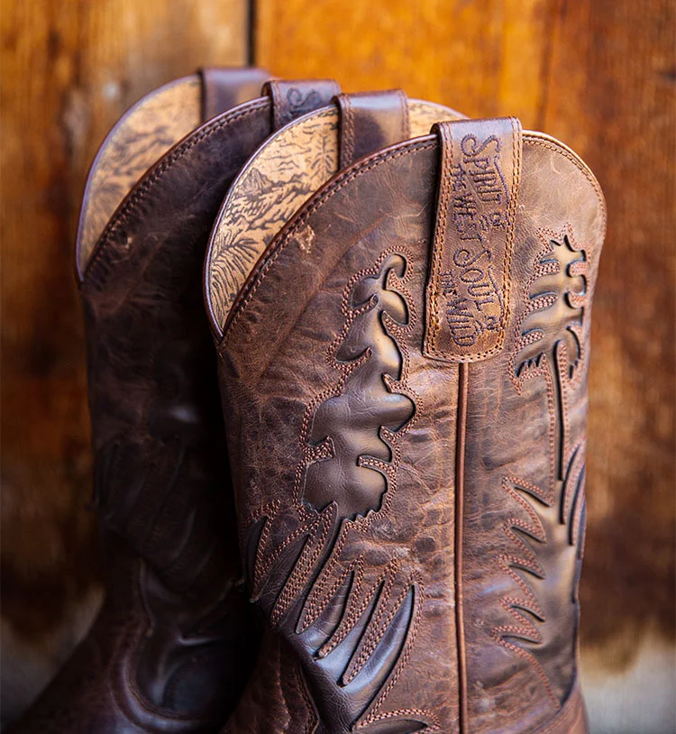 BOOTS