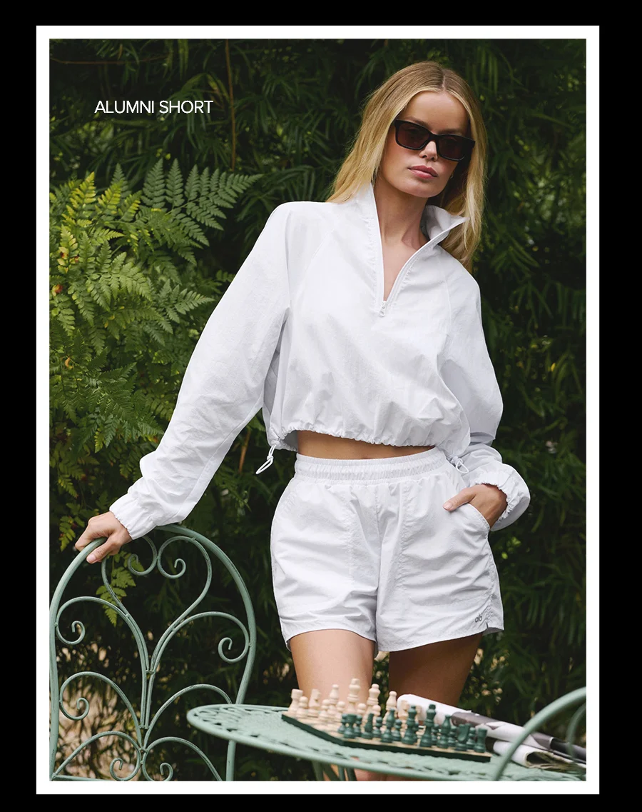 ALUMNI SHORT