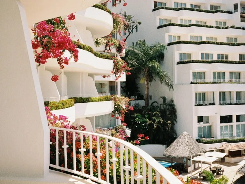 Save on stays in popular destinations.