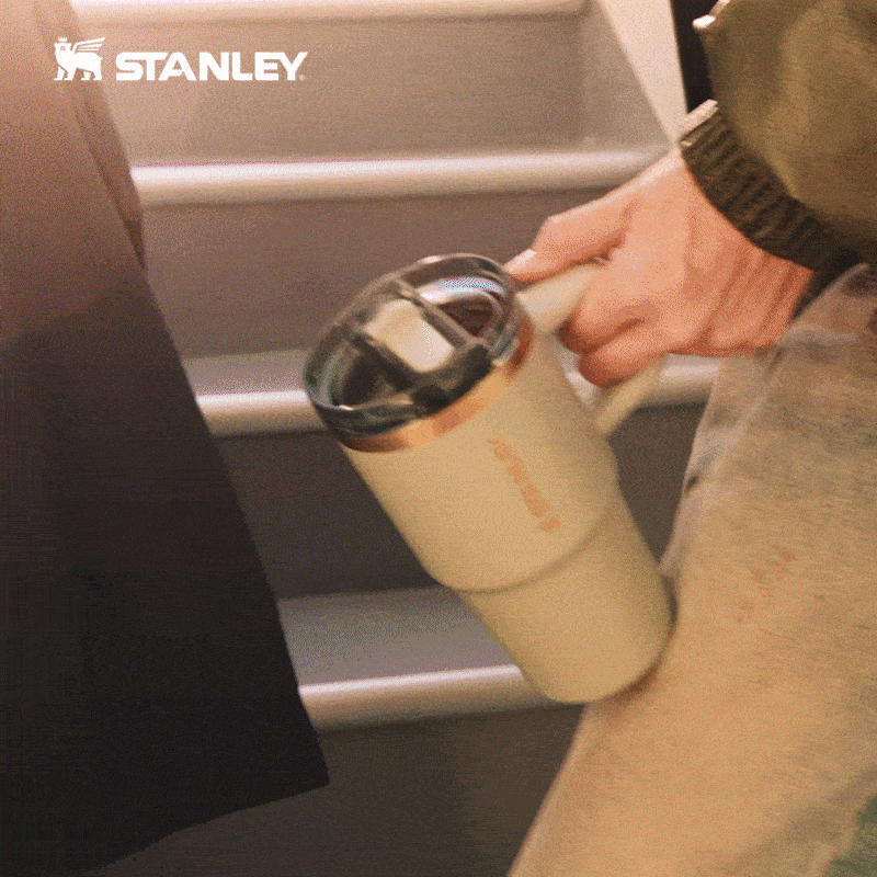 Stanley 1913. Leakproof Water Bottles & Tumblers