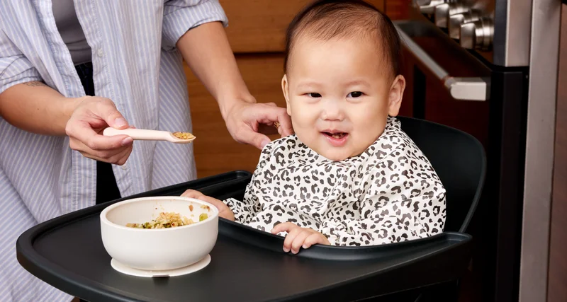 Join Michael, Co-Founder of Lalo, and Jordyn, speech-language pathologist, feeding specialist, and founder of Eat Play Say, for a deep dive into how you can avoid picky eating habits from forming.