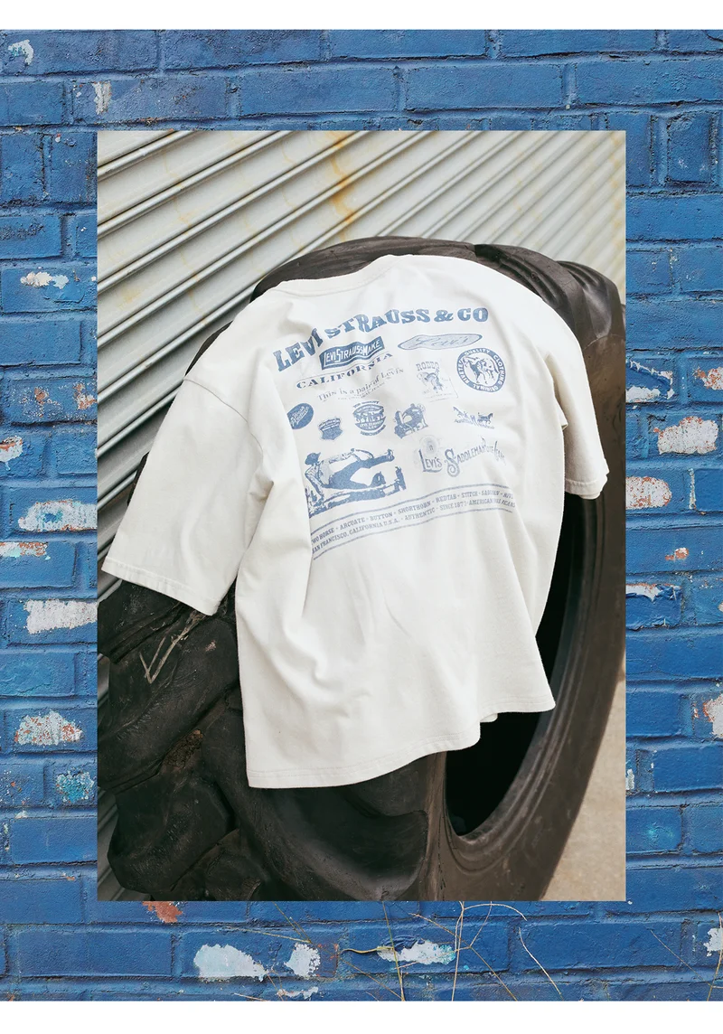 T-SHIRT