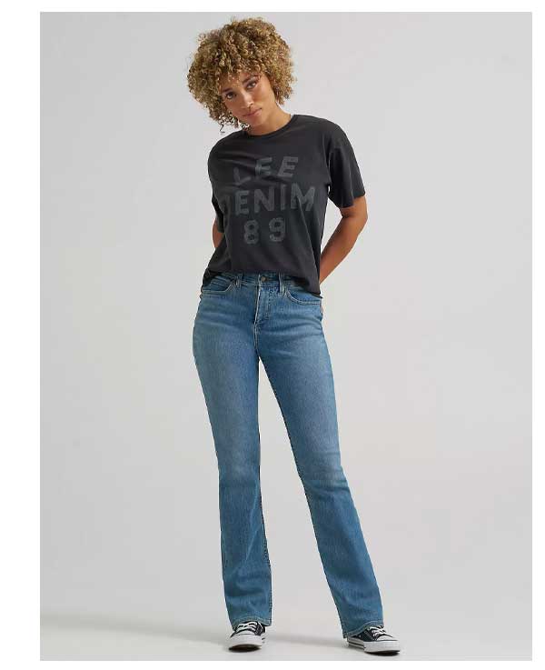 Women's Ultra Lux Comfort with Flex Motion Bootcut Jean