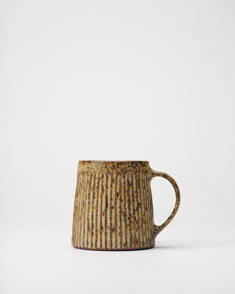 Image of Zoe Dering Brown Ribbed Mug