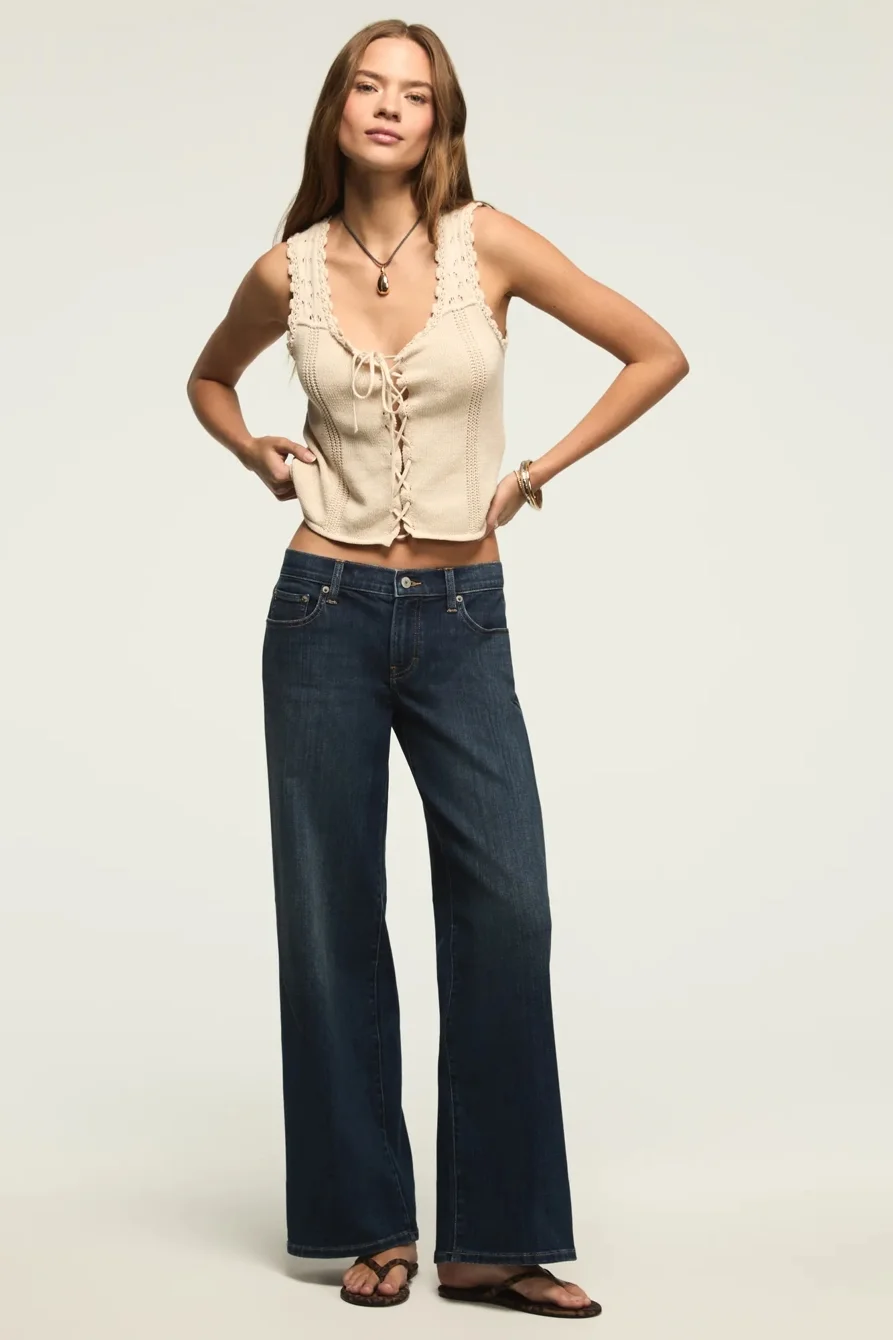Image of Lucky Brand Mid Rise Sweet Wide Leg - Women's Pants Denim Wide Leg Jeans in New Heights Wash