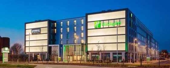 Holiday Inn London Heathrow - Bath Road, an IHG Hotel