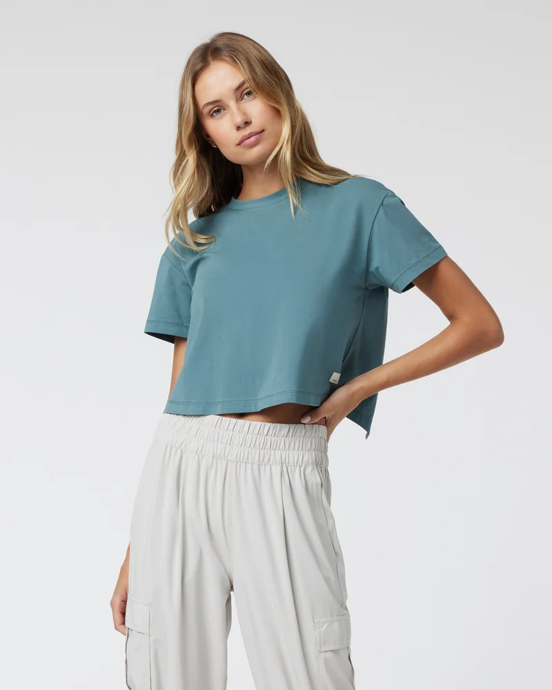 Image of Short Sleeve Feather Cross Back | Iron