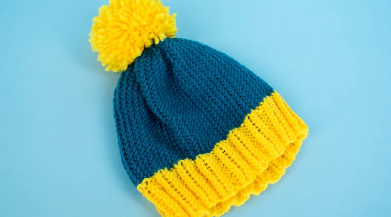 Pom-Pom Knit Hat