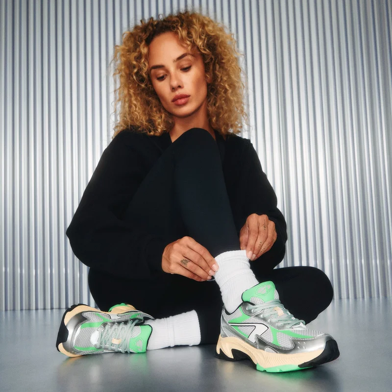 Forma Runner Grass Green Silver
