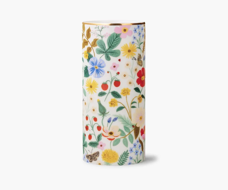 Image of Porcelain Vase - Strawberry Fields