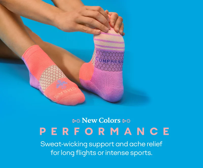 New Colors | PERFORMANCE | Sweat-wicking support and ache relief for long flights or intense sports.