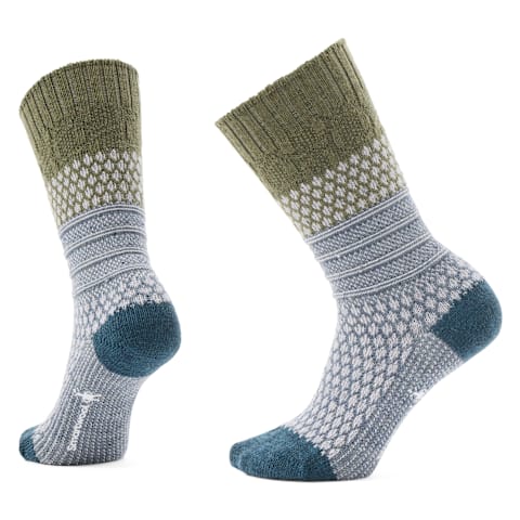Everyday Cozy Popcorn Cable Crew Socks