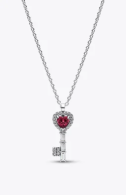 Elevated Heart Key Collier Necklace