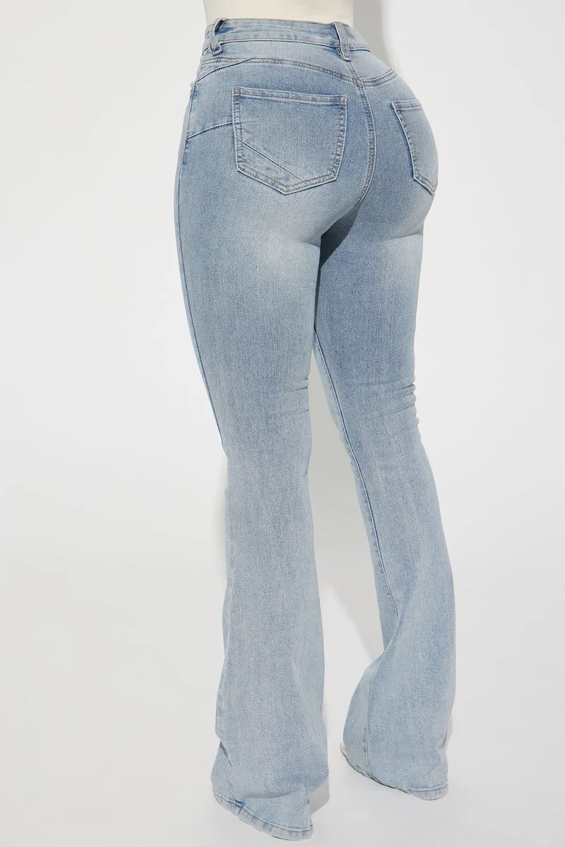 Image of San Diego Sculpting Stretch Flare Jeans - Light Wash