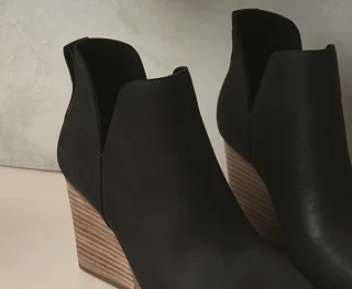 Eliza Heeled Boot - Image