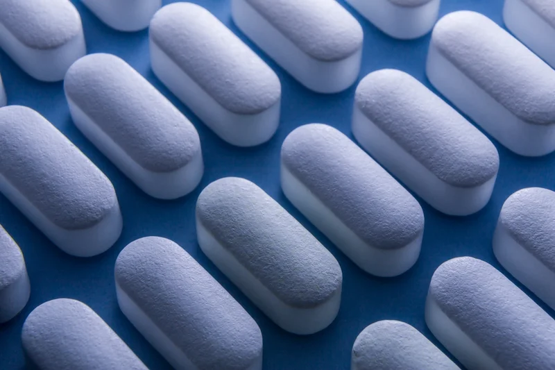 Women are more likely than men to experience severe pain and chronic conditions—and yet research shows that over-the-counter and prescription painkillers like ibuprofen, steroids, and opioids aren’t as effective in women.