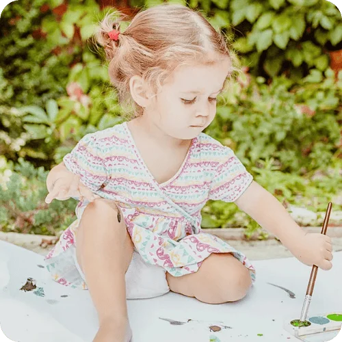7 Outdoor Art Projects That Are Easy to Clean Up 7 Outdoor Art Projects That Are Easy to Clean Up