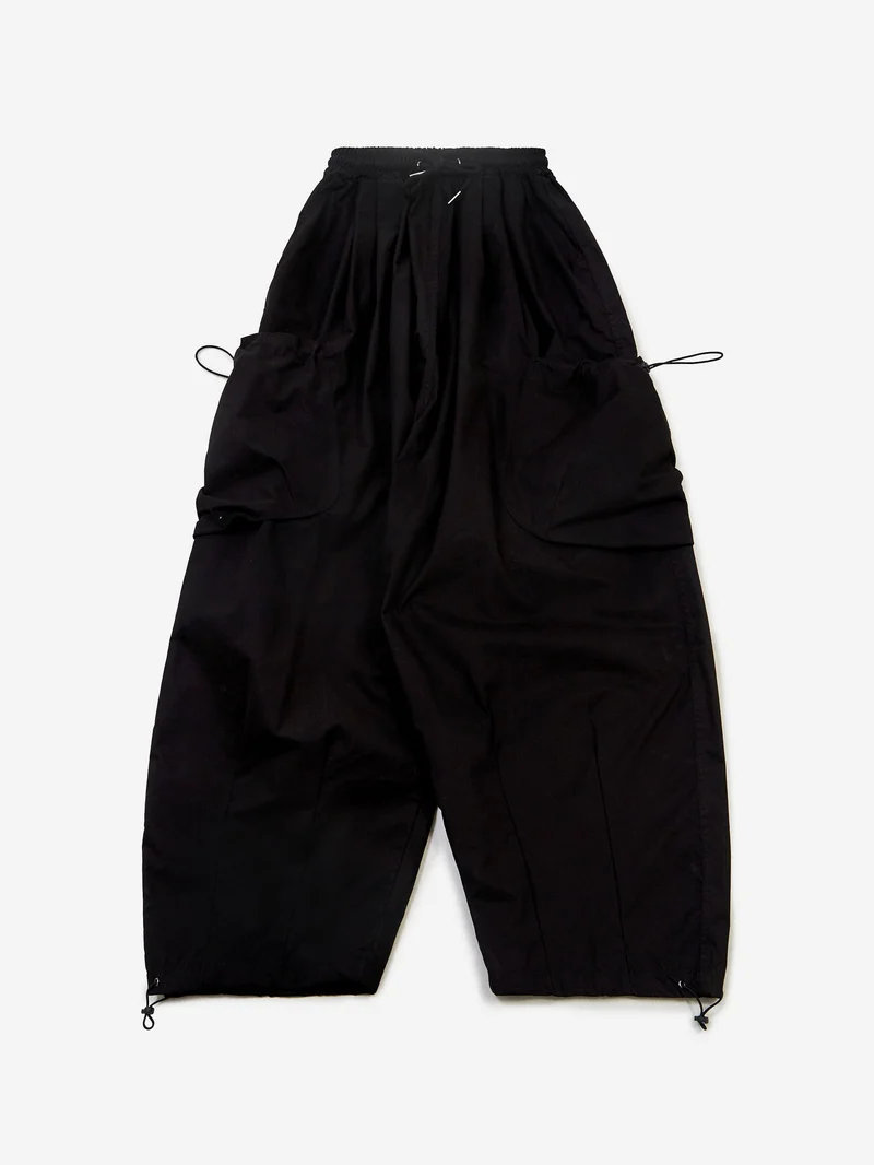 Image of Estudio Niksen Bungee-strap Cargo Pants - Black