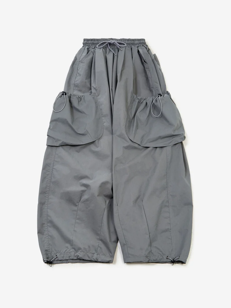 Image of Estudio Niksen Bungee-strap Cargo Pants - Grey