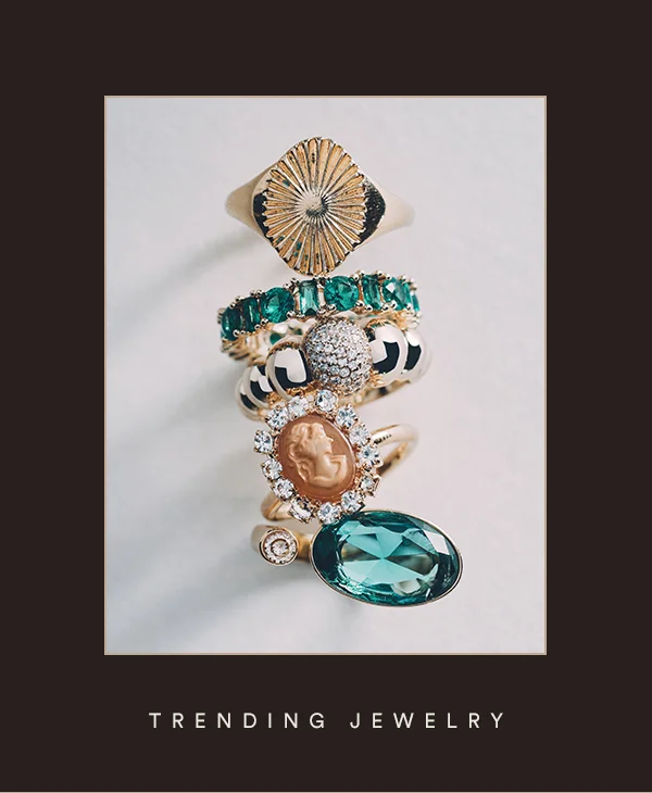 trending jewelry