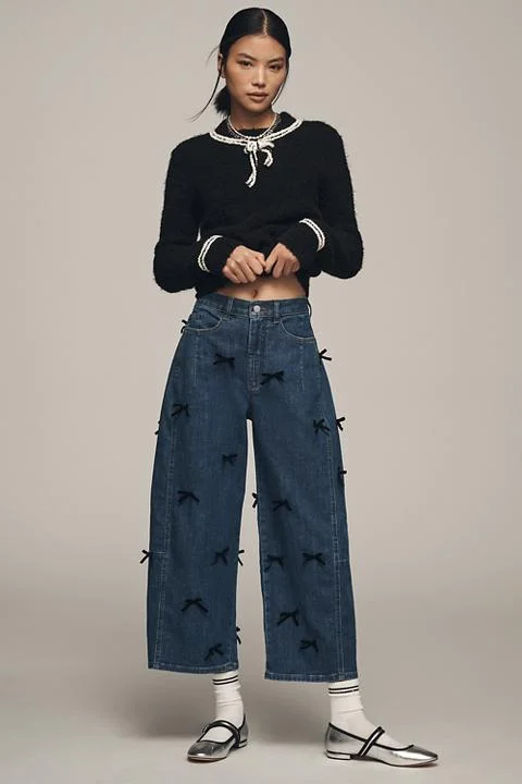 Pilcro Heritage Curve High-Rise Tapered Barrel Jeans: Bow Edition