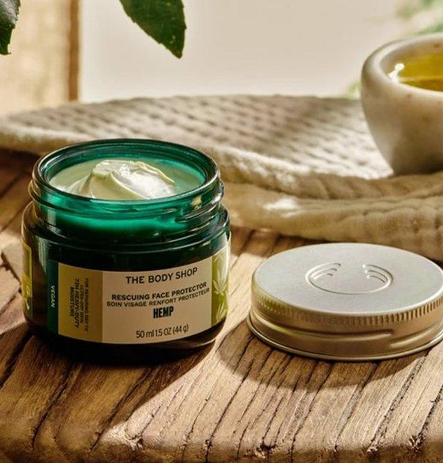 ALOE SOOTHING DAY CREAM