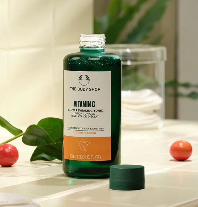VITAMIN CGLOW REVEALING TONIC