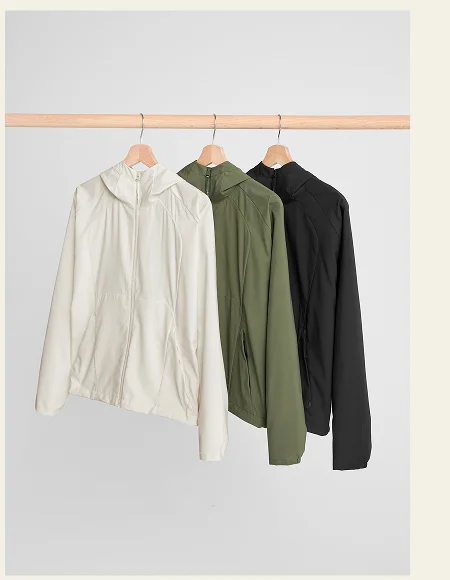 Cross Country Packable Jacket in Dove