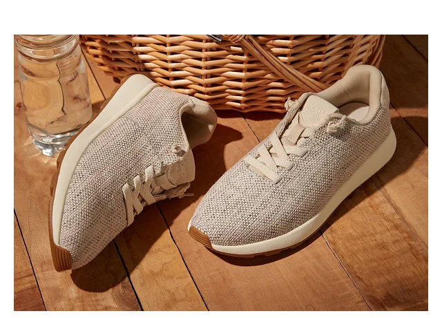 TRVL LITE Cabrillo Sneaker - Image