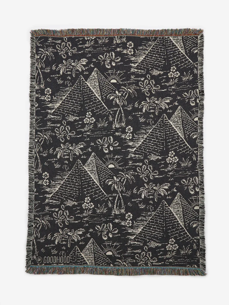 Image of Goodhood Lifestore Art Wall Tapestry Blanket - Pyramid Print Black/White