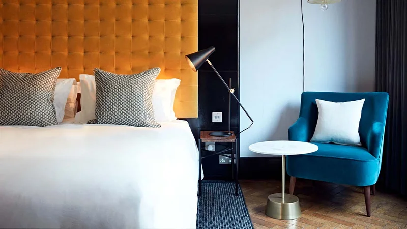 The Hoxton Shoreditch — Roomy