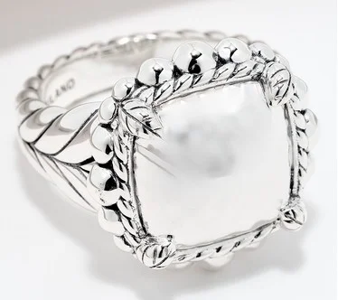 JAI Sterling Silver Hammered Bead Cushion Ring Status Ring