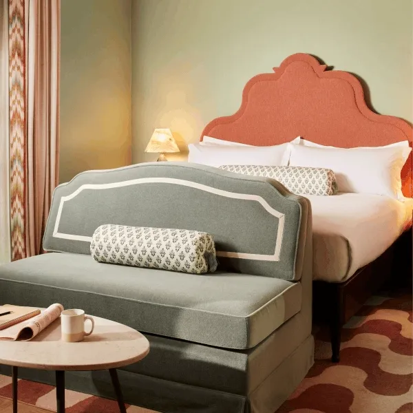 GIF showing a Hoxton bedroom, workout class, exhibition and a seafood platter