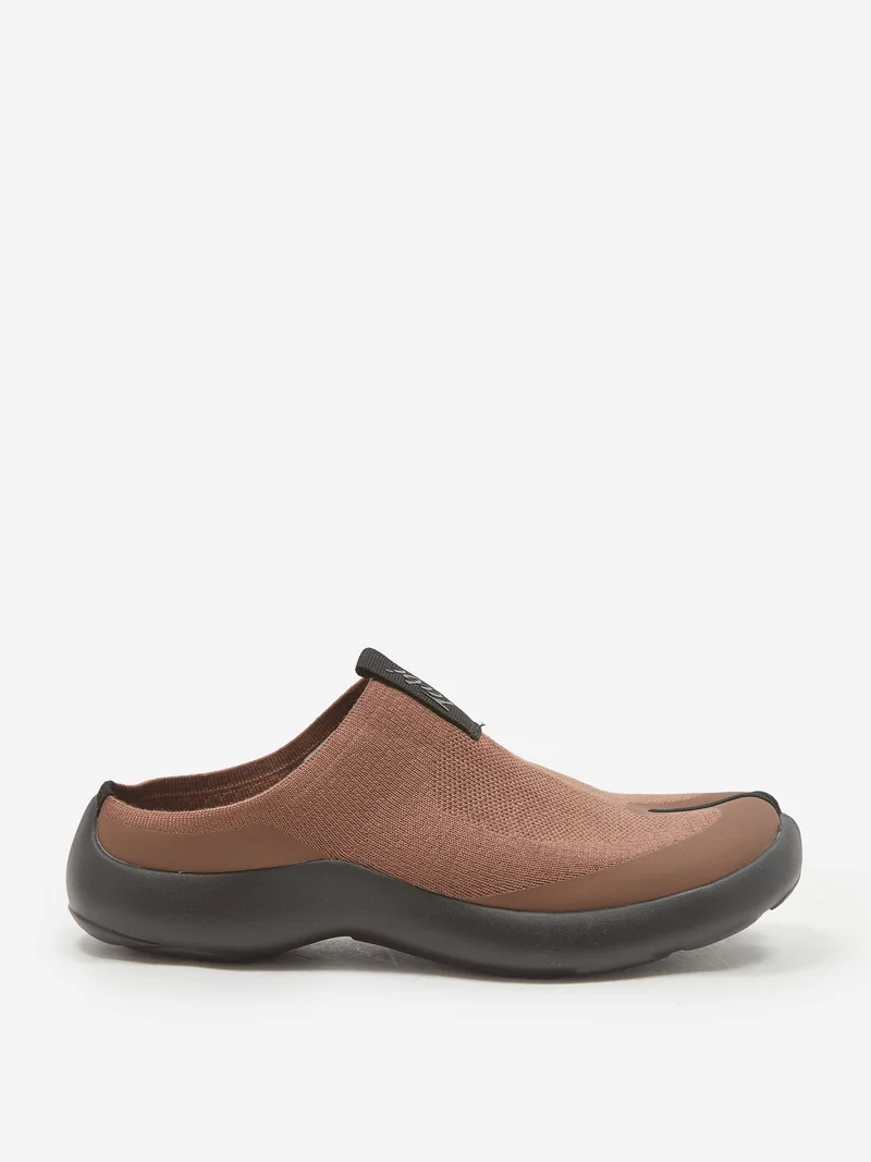 Image of Tabi Footwear Mules - Chestnut/Black