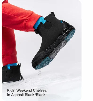 Kids Weekend Chelsea in Asphalt Black/Black